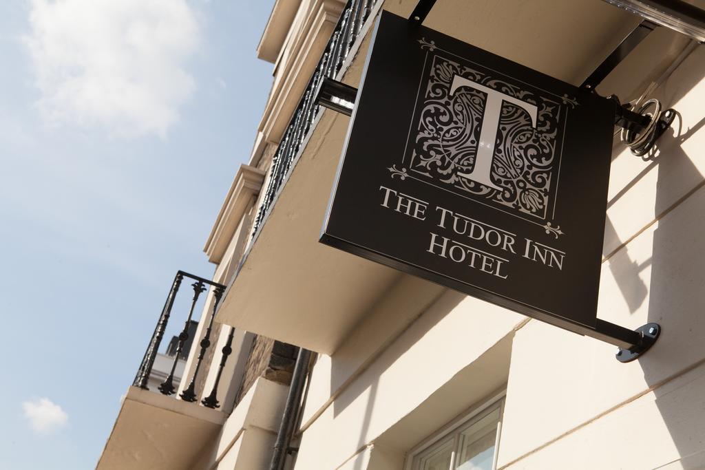 The Tudor Inn Hotel Londres Exterior foto