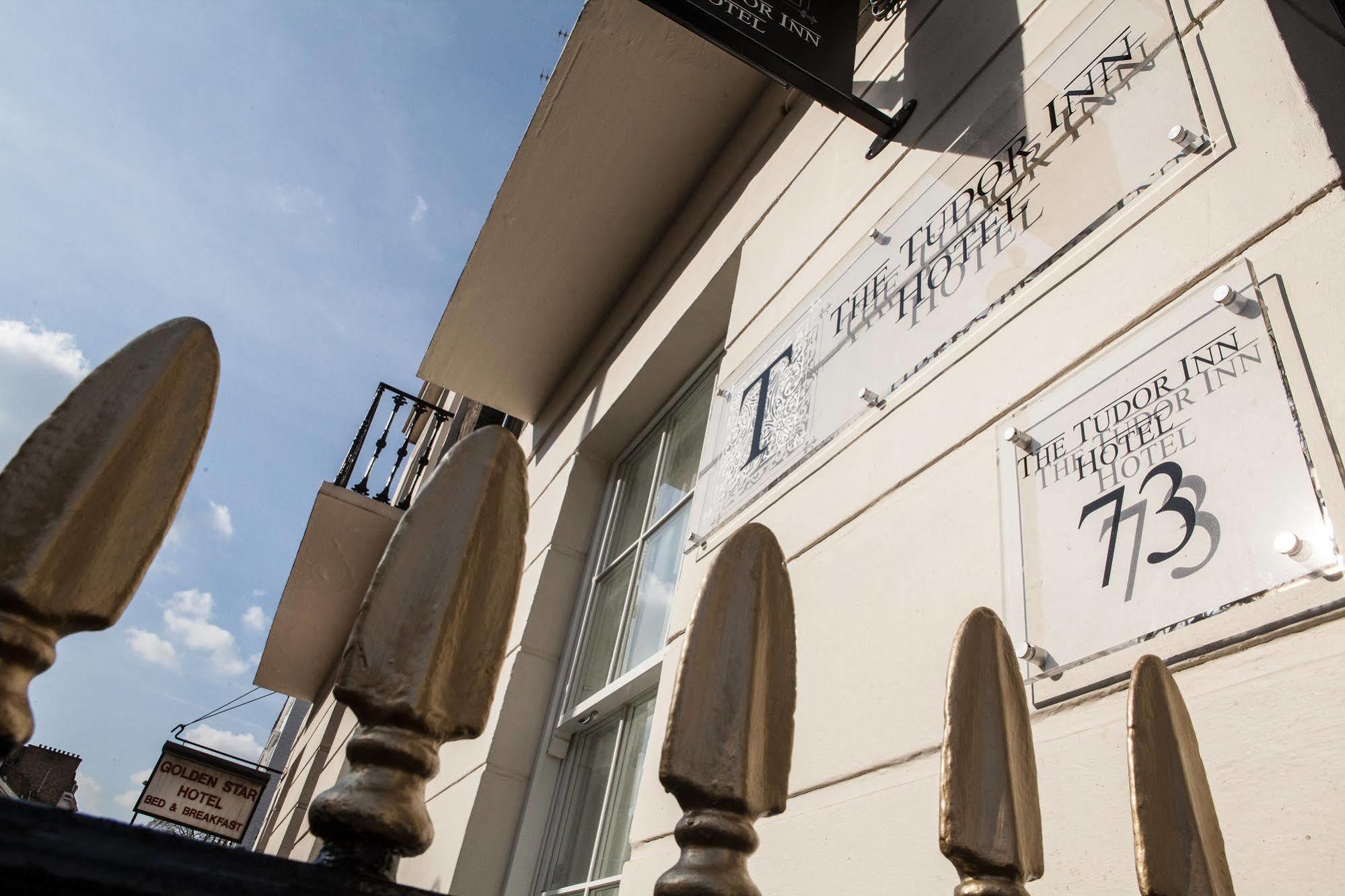 The Tudor Inn Hotel Londres Exterior foto